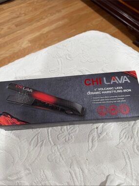 Lava 1" Volcanic Lava Ceramic Hairstyling Iron - Black/Red
